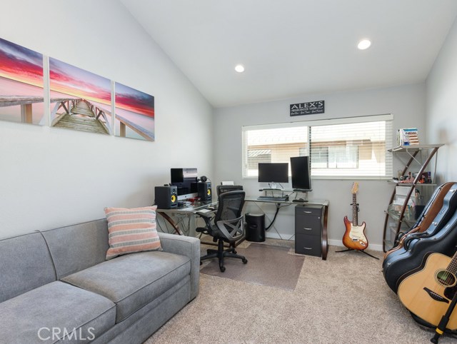 1923 Marshallfield Lane, Redondo Beach, California 90278, 3 Bedrooms Bedrooms, ,2 BathroomsBathrooms,Residential,Sold,Marshallfield,SB20084915