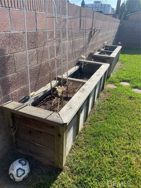 2702 Spreckels Lane, Redondo Beach, California 90278, 3 Bedrooms Bedrooms, ,1 BathroomBathrooms,Residential,Sold,Spreckels,PV20124448