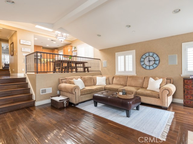 1624 Wollacott Street, Redondo Beach, California 90278, 4 Bedrooms Bedrooms, ,4 BathroomsBathrooms,Residential,Sold,Wollacott,PV19039435