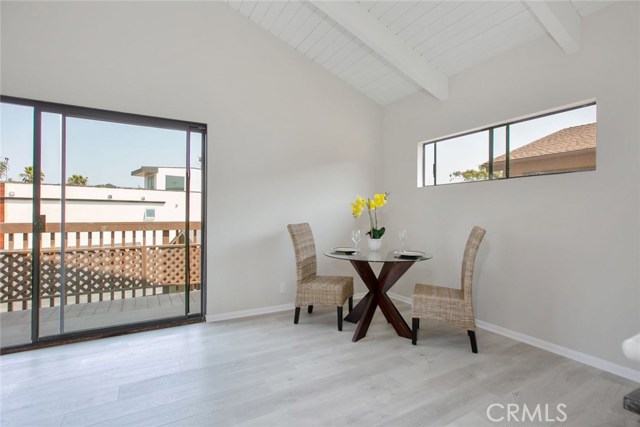 706 Vincent, Redondo Beach, California 90277, 2 Bedrooms Bedrooms, ,3 BathroomsBathrooms,Residential,Sold,Vincent,SB18193066