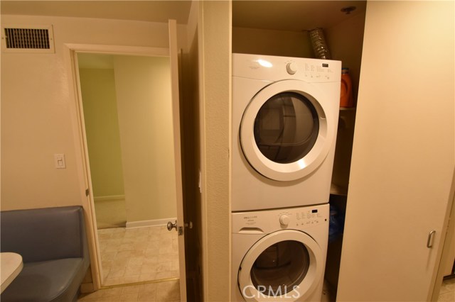 510 The Village, Redondo Beach, California 90277, 2 Bedrooms Bedrooms, ,2 BathroomsBathrooms,Residential,Sold,The Village,SB17088247