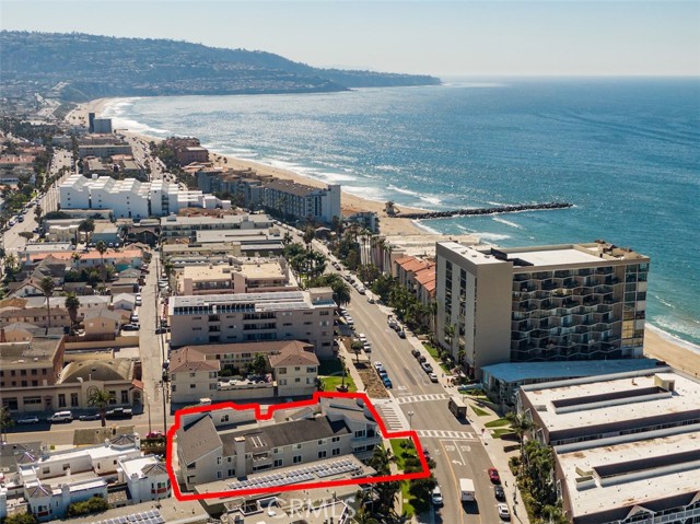 428 Esplanade, Redondo Beach, California 90277, 2 Bedrooms Bedrooms, ,2 BathroomsBathrooms,Residential,Sold,Esplanade,SB21036929