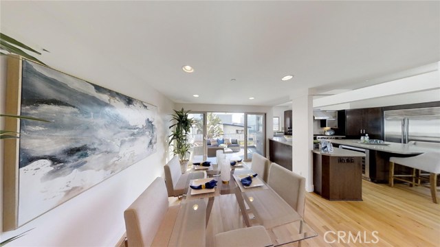 449 Manhattan Avenue, Hermosa Beach, California 90254, 2 Bedrooms Bedrooms, ,2 BathroomsBathrooms,Residential,Sold,Manhattan,SB19119924