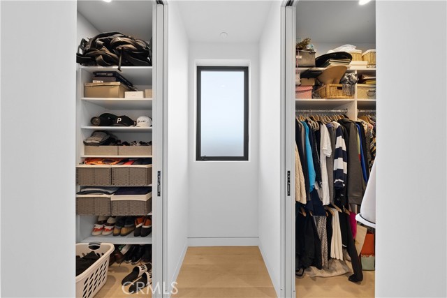 733 12th Street, Manhattan Beach, California 90266, 5 Bedrooms Bedrooms, ,6 BathroomsBathrooms,Residential,Sold,12th,SB21089898