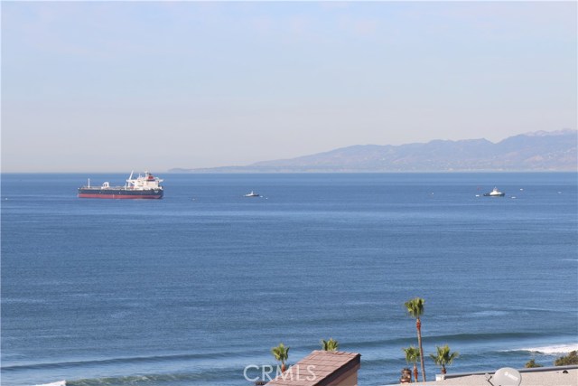 2613 Crest Drive, Manhattan Beach, California 90266, ,Residential,Sold,Crest,SB18024122