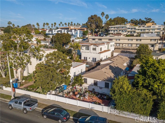 910 Pacific Coast, Redondo Beach, California 90277, ,Residential Income,Sold,Pacific Coast,SB18268394