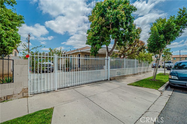 Detail Gallery Image 1 of 1 For 205 S Kemp Ave, Compton,  CA 90220 - – Beds | – Baths