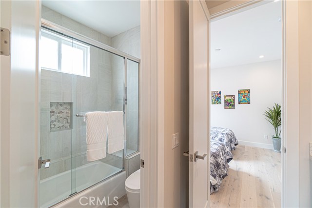 Jack & Jill Bathroom