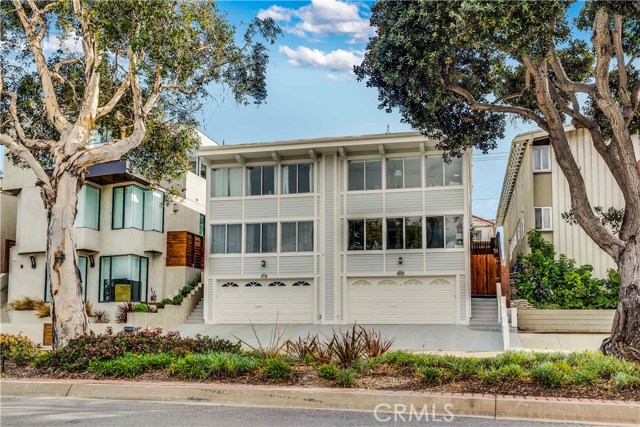 460 Rosecrans Avenue, Manhattan Beach, California 90266, 3 Bedrooms Bedrooms, ,2 BathroomsBathrooms,Residential,Sold,Rosecrans,SB19043748