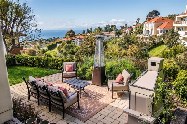 1421 Via Galicia, Palos Verdes Estates, California 90274, 4 Bedrooms Bedrooms, ,3 BathroomsBathrooms,Residential,Sold,Via Galicia,PV19066232