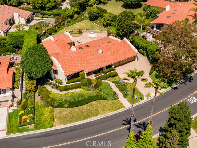 1373 Via Coronel, Palos Verdes Estates, California 90274, 5 Bedrooms Bedrooms, ,4 BathroomsBathrooms,Residential,Sold,Via Coronel,PV19128066