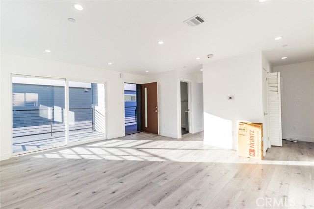  Income Home for Sale in Silver Lake, California