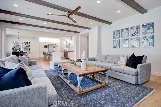 1900 Lynngrove Drive, Manhattan Beach, California 90266, 5 Bedrooms Bedrooms, ,2 BathroomsBathrooms,Residential,Sold,Lynngrove,SB21039108