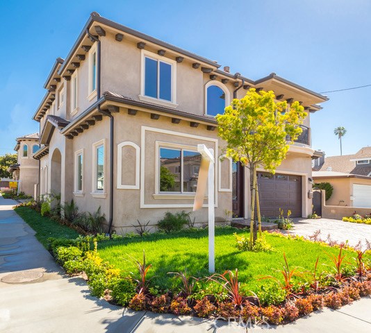 1918 Dufour Avenue, Redondo Beach, California 90278, 4 Bedrooms Bedrooms, ,3 BathroomsBathrooms,Residential,Sold,Dufour,PV17106923