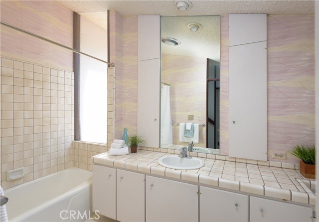 2917 Palos Verdes Drive, Palos Verdes Estates, California 90274, 4 Bedrooms Bedrooms, ,1 BathroomBathrooms,Residential,Sold,Palos Verdes,SB18027139