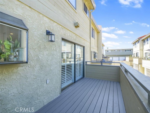 1111 Beryl Street, Redondo Beach, California 90277, 3 Bedrooms Bedrooms, ,2 BathroomsBathrooms,Residential,Sold,Beryl,SB21070325