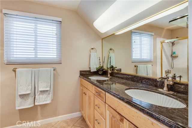 450 Paulina Avenue, Redondo Beach, California 90277, 4 Bedrooms Bedrooms, ,2 BathroomsBathrooms,Residential,Sold,Paulina,SB19263852