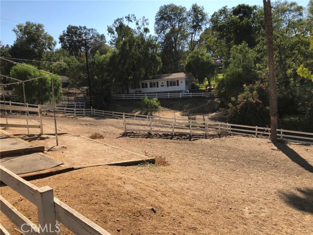 19 Buckskin Lane, Rolling Hills Estates, California 90274, 4 Bedrooms Bedrooms, ,2 BathroomsBathrooms,Residential,Sold,Buckskin,PV18287807