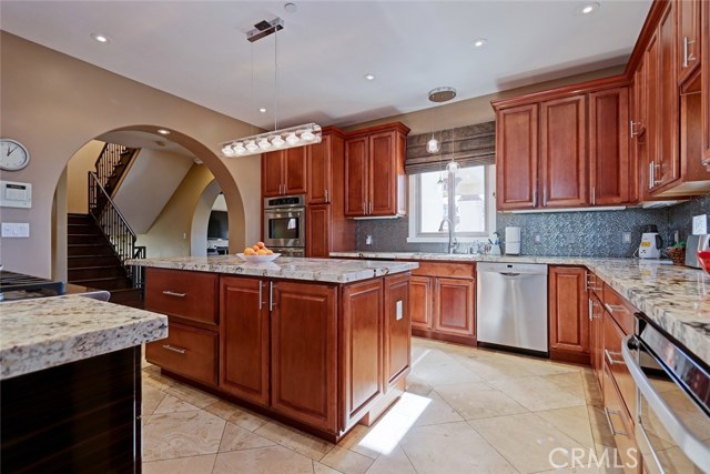 1931 Nelson Avenue, Redondo Beach, California 90278, 4 Bedrooms Bedrooms, ,4 BathroomsBathrooms,Residential,Sold,Nelson,SB18018453