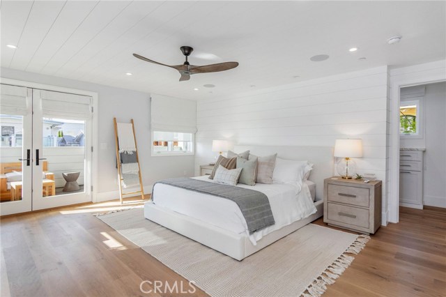 Shiplap walls: Master Suite