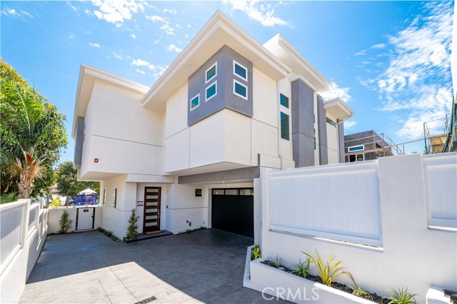 1914 Marshallfield Lane, Redondo Beach, California 90278, 4 Bedrooms Bedrooms, ,3 BathroomsBathrooms,Residential,Sold,Marshallfield,SB20122993
