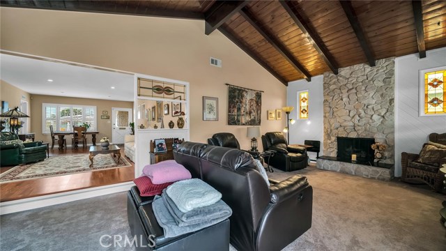 3 Bed Home for Sale in Hawthorne, California