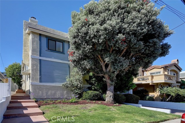 2003 Carnegie Lane, Redondo Beach, California 90278, 3 Bedrooms Bedrooms, ,2 BathroomsBathrooms,Residential,Sold,Carnegie,SB18179136