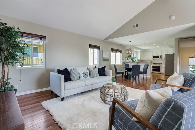 2113 Vanderbilt Lane, Redondo Beach, California 90278, 3 Bedrooms Bedrooms, ,2 BathroomsBathrooms,Residential,Sold,Vanderbilt,SB21072560