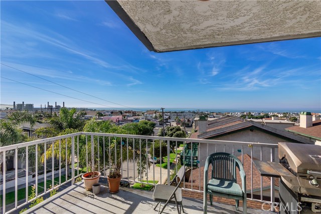 907 5th Street, Hermosa Beach, California 90254, ,Residential Income,Sold,5th,SB20003662