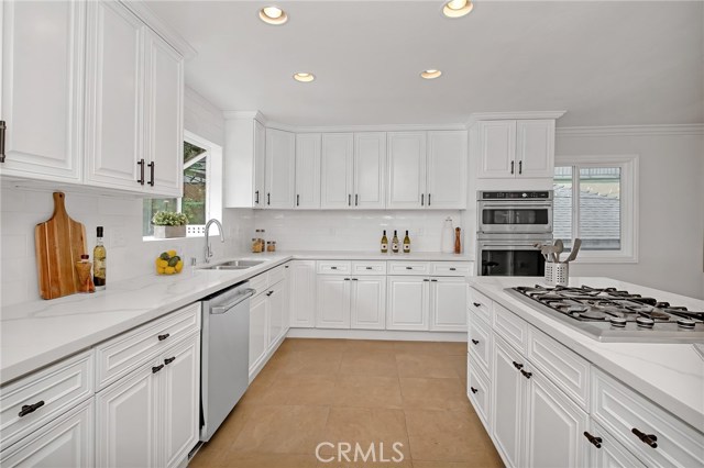 2407 Felton Lane, Redondo Beach, California 90278, 4 Bedrooms Bedrooms, ,3 BathroomsBathrooms,Residential,Sold,Felton,SB20043223