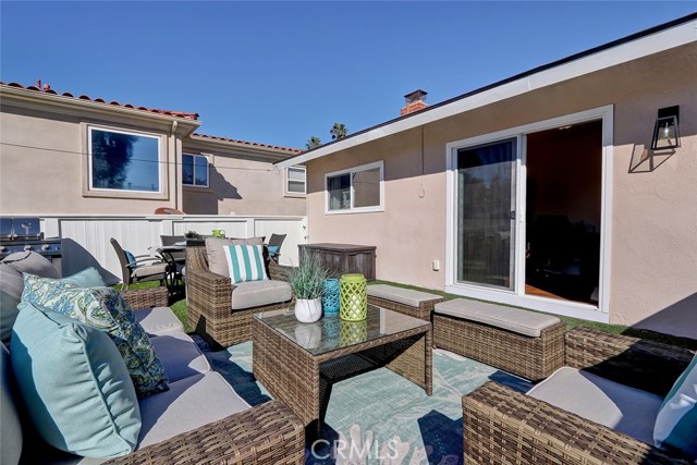 811 Spencer Street, Redondo Beach, California 90277, 4 Bedrooms Bedrooms, ,2 BathroomsBathrooms,Residential,Sold,Spencer,SB19017533