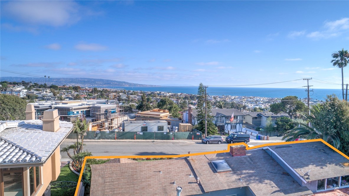 919 1st Street, Manhattan Beach, California 90266, 3 Bedrooms Bedrooms, ,2 BathroomsBathrooms,Residential,Sold,1st,SB17170070