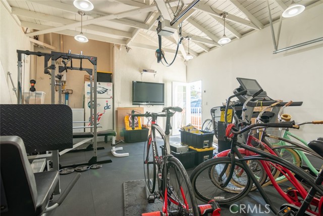 706 Serpentine Street, Redondo Beach, California 90277, 4 Bedrooms Bedrooms, ,2 BathroomsBathrooms,Residential,Sold,Serpentine,SB21039323