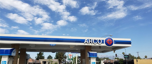 Highland, 92405, ,Commercial,For Sale,Highland,IV20165539