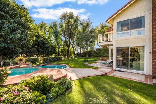 30 Country Lane, Rolling Hills Estates, California 90274, 4 Bedrooms Bedrooms, ,3 BathroomsBathrooms,Residential,Sold,Country,PV20008368