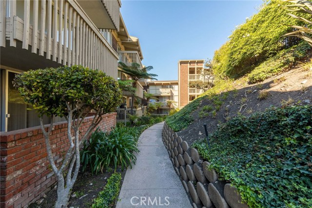 6542 Ocean Crest Drive, Palos Verdes Peninsula, California 90275, 2 Bedrooms Bedrooms, ,1 BathroomBathrooms,Residential,Sold,Ocean Crest,SB20245316