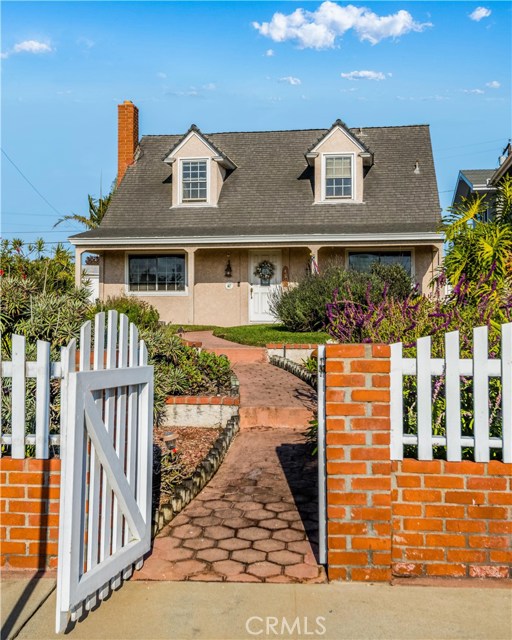 450 Paulina Avenue, Redondo Beach, California 90277, 4 Bedrooms Bedrooms, ,2 BathroomsBathrooms,Residential,Sold,Paulina,SB19263852
