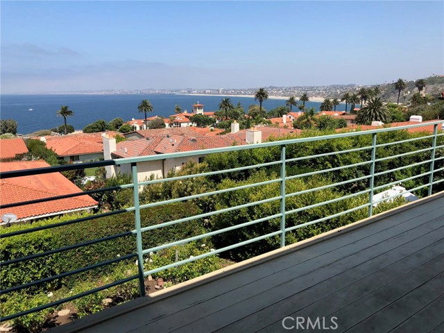 515 Via Almar, Palos Verdes Estates, California 90274, 3 Bedrooms Bedrooms, ,2 BathroomsBathrooms,Residential,Sold,Via Almar,SB18226682