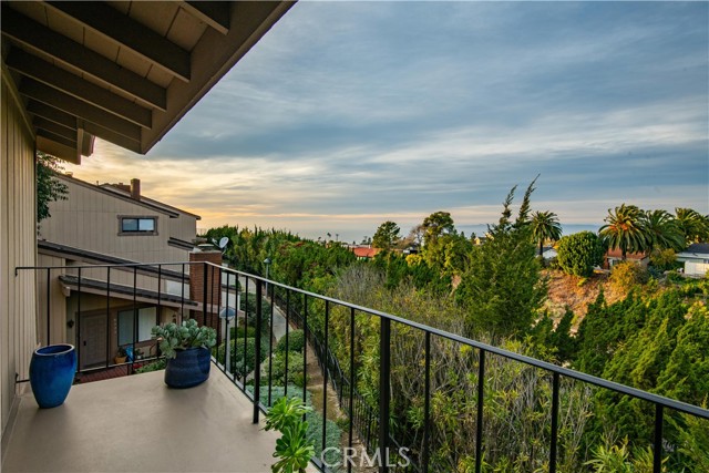 6319 Ridgepath, Rancho Palos Verdes, California 90275, 3 Bedrooms Bedrooms, ,2 BathroomsBathrooms,Residential,Sold,Ridgepath,PV21025050 6319 Ridgepath, Rancho Palos Verdes, California 90275, 3 Bedrooms Bedrooms, ,2 BathroomsBathrooms,Residential,Sold,Ridgepath,PV21025050