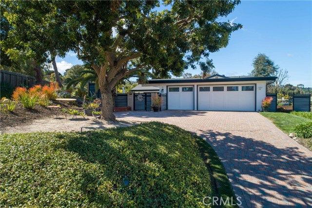 9 Sunnyfield Drive, Rolling Hills Estates, California 90274, 4 Bedrooms Bedrooms, ,3 BathroomsBathrooms,Residential,Sold,Sunnyfield Drive,PW20051511