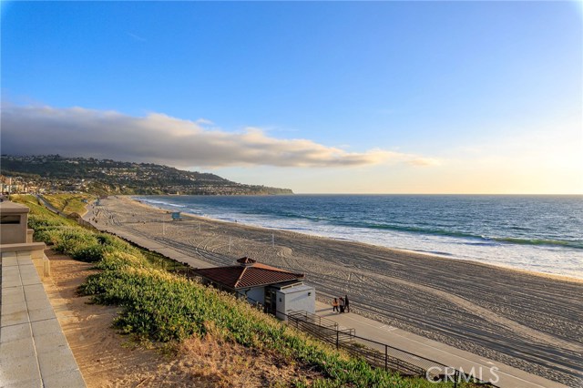 Redondo Beach - is just across the street!