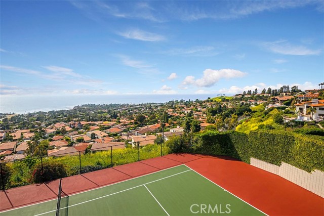 1425 Via Zumaya, Palos Verdes Estates, California 90274, 5 Bedrooms Bedrooms, ,3 BathroomsBathrooms,Residential,Sold,Via Zumaya,PV17070870