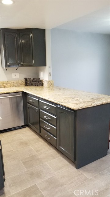 1707 Flagler Lane, Redondo Beach, California 90278, 3 Bedrooms Bedrooms, ,1 BathroomBathrooms,Residential,Sold,Flagler,SB20176363