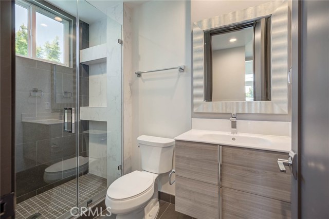 2707 Rockefeller Lane, Redondo Beach, California 90278, 4 Bedrooms Bedrooms, ,5 BathroomsBathrooms,Residential,Sold,Rockefeller,PV19136764