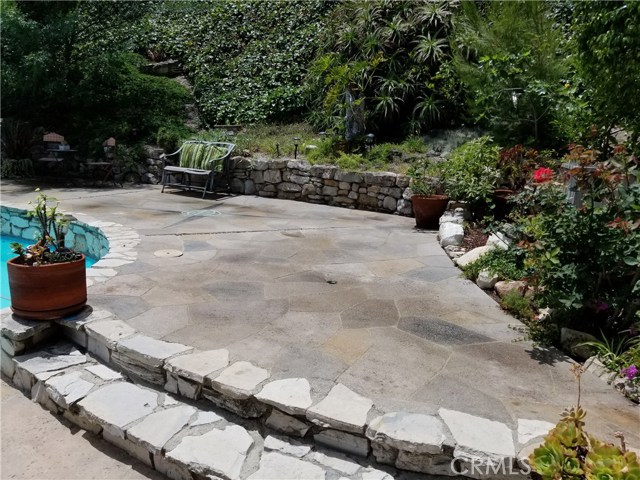 2220 Potrillo Rd, Rolling Hills Estates, California 90274, 3 Bedrooms Bedrooms, ,1 BathroomBathrooms,Residential,Sold,Potrillo Rd,PV19058102