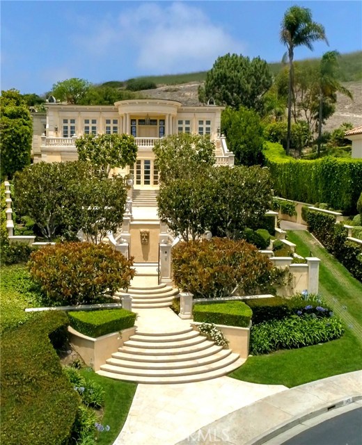 Photo of 145 Irvine Cove Court, Laguna Beach, CA 92651