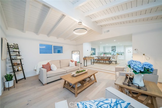 1815 Stanford Avenue, Redondo Beach, California 90278, 3 Bedrooms Bedrooms, ,3 BathroomsBathrooms,Residential,Sold,Stanford,TR20070505