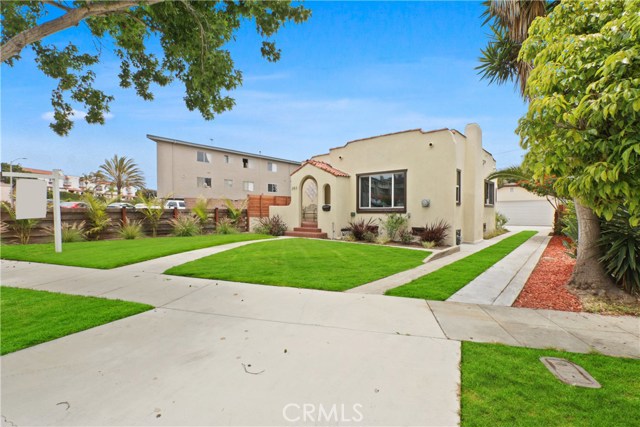 302 Lucia Redondo Beach CA 90277