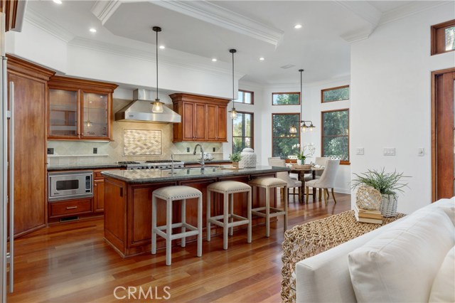 2312 Poinsettia Avenue, Manhattan Beach, California 90266, 5 Bedrooms Bedrooms, ,5 BathroomsBathrooms,Residential,Sold,Poinsettia,SB20236689