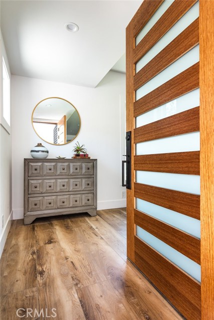 2517 Fisk Lane, Redondo Beach, California 90278, 4 Bedrooms Bedrooms, ,3 BathroomsBathrooms,Residential,Sold,Fisk,SB20145075